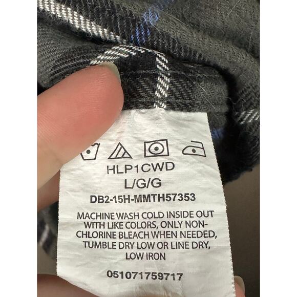 Men’s Wrangler Green Blue Plaid Long Sleeve Button Down Flannel Size Large - Picture 7 of 7